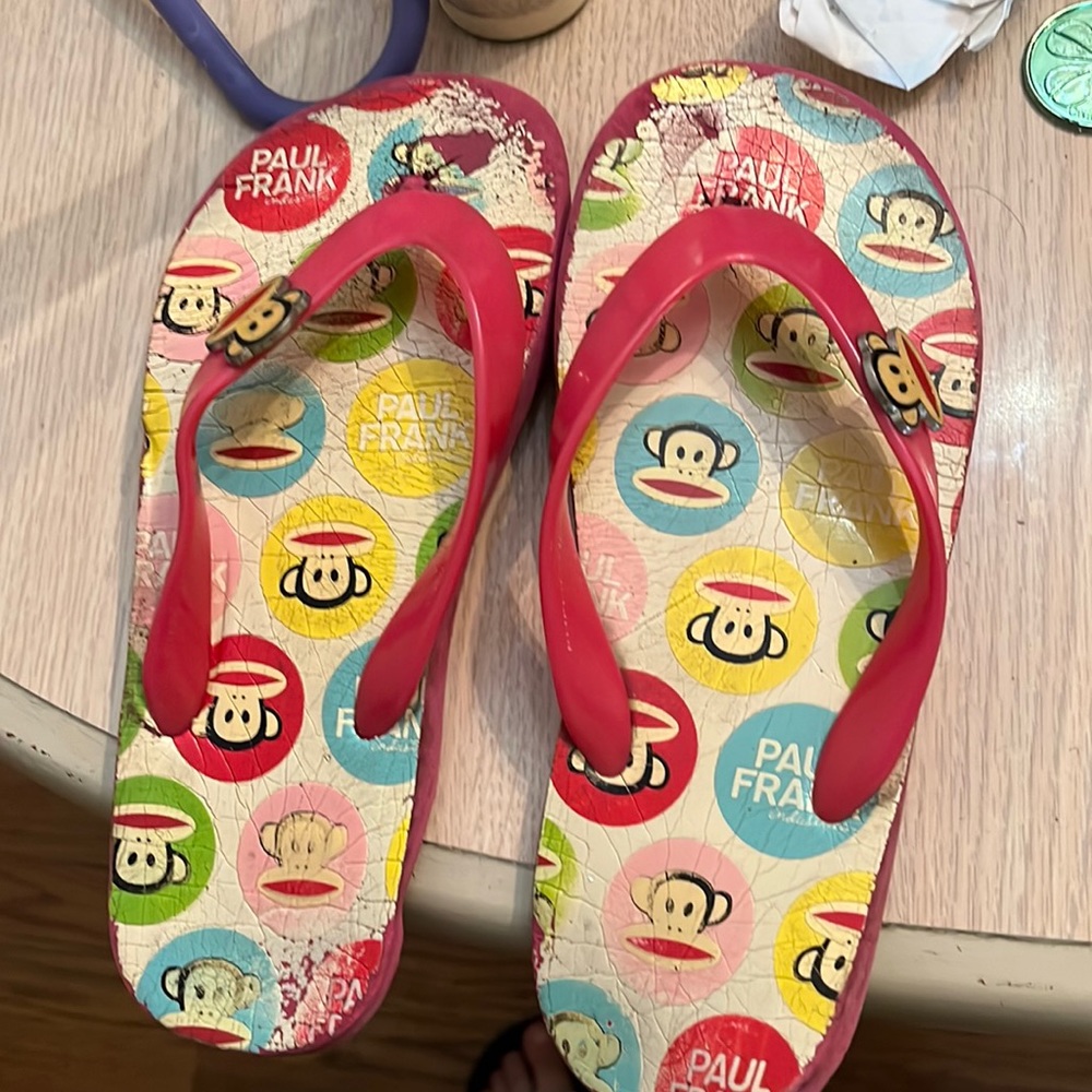 Girls flip flops